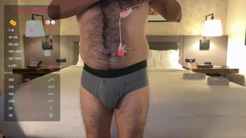 Snapshot of stuffsarecool chatting on April 7, 2026, 2:23 am Charlie online show from April 7, 2026, 2:23 am