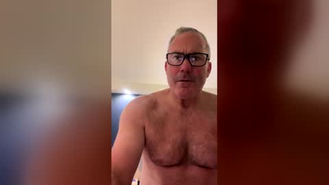 stumpyj2266 online show from June 6, 2026, 9:52 pm