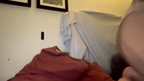 stxllaxcx online show from November 11, 2025, 1:16 am