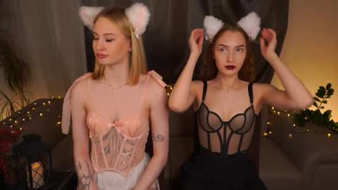 Mure online show from November 4, 2025, 2:54 am