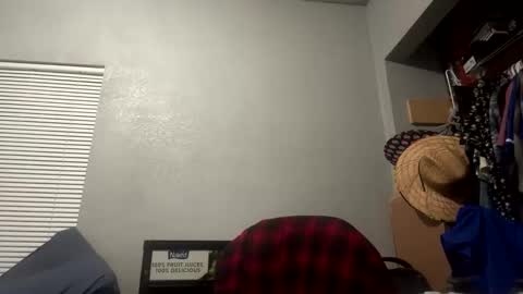 suavecito67 online show from November 21, 2025, 3:38 am