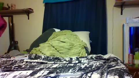 sub4you69brat online show from February 4, 2025, 9:10 pm