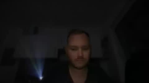 sub_austr online show from October 30, 2025, 11:27 pm