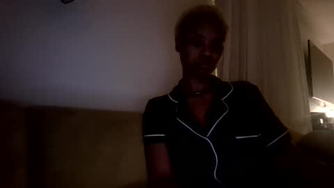 Snapshot of subalexandria chatting on February 2, 2026, 11:42 am subalexandria online show from February 2, 2026, 11:42 am