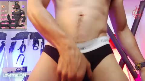 Snapshot of subarashi_ishi69 chatting on July 15, 2026, 11:37 am subarashi_ishi69 online show from July 15, 2026, 11:37 am