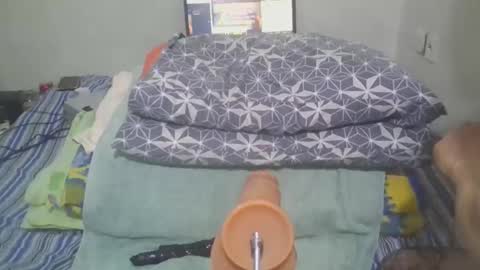 subbdsm82 online show from April 18, 2026, 8:53 pm