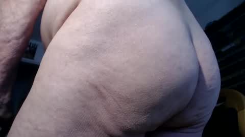 Snapshot of subibuns chatting on December 31, 2024, 9:53 am Marcel online show from December 31, 2024, 9:53 am