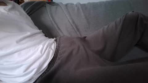 subietimm91 online show from November 12, 2025, 7:46 pm