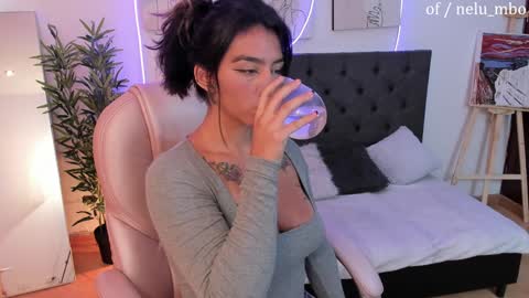 Zoe online show from January 11, 2025, 7:38 pm