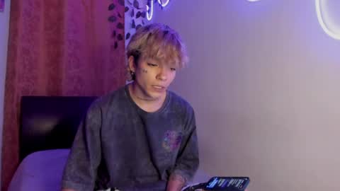 nico online show from April 25, 2026, 7:11 pm