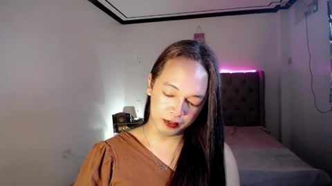 Snapshot of submissive_jane chatting on June 2, 2026, 7:54 am CALL ME JANE online show from June 2, 2026, 7:54 am