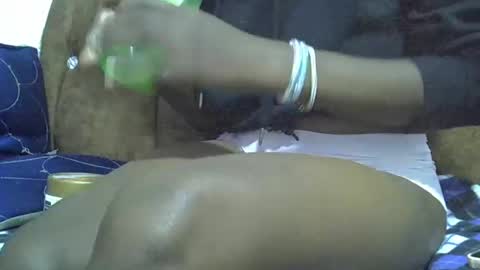 Snapshot of submissive_slut001 chatting on December 27, 2024, 9:22 pm submissive_slut001 online show from December 27, 2024, 9:22 pm