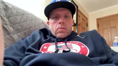 Snapshot of submissivebrett381 chatting on February 13, 2026, 3:30 pm submissivebrett381 online show from February 13, 2026, 3:30 pm