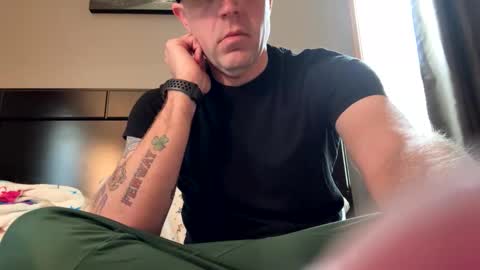 Snapshot of submissivebrett381 chatting on March 14, 2026, 3:17 pm submissivebrett381 online show from March 14, 2026, 3:17 pm