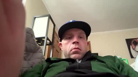 Snapshot of submissivebrett381 chatting on April 18, 2026, 7:58 pm submissivebrett381 online show from April 18, 2026, 7:58 pm