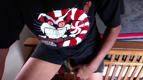 Submitted4u online show from October 19, 2025, 6:30 pm