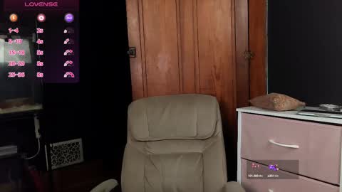 Polly online show from February 21, 2025, 4:48 pm