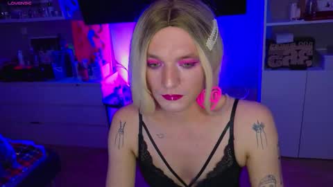 Snapshot of succubu_ss chatting on February 3, 2026, 2:33 pm succubu_ss online show from February 3, 2026, 2:33 pm