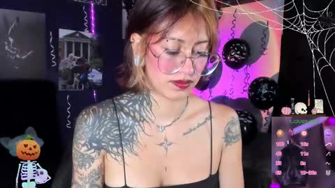 Alexy online show from October 7, 2025, 4:26 pm
