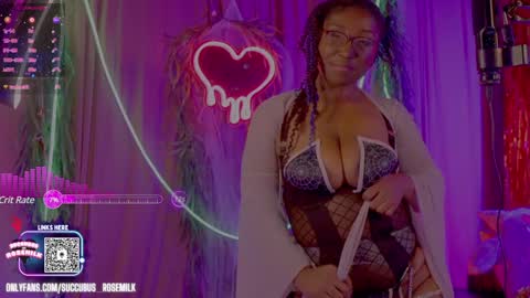 Succubus RoseMilk online show from December 3, 2024, 7:10 am