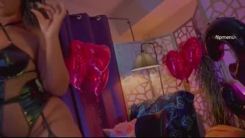 Succubus RoseMilk online show from September 28, 2025, 11:10 pm