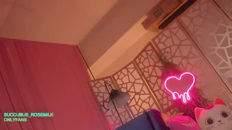 Snapshot of succubus_rosemilk chatting on February 2, 2026, 12:20 am Succubus RoseMilk online show from February 2, 2026, 12:20 am
