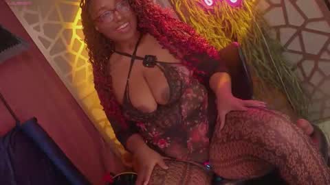 Snapshot of succubus_rosemilk chatting on February 23, 2026, 1:47 am Succubus RoseMilk online show from February 23, 2026, 1:47 am