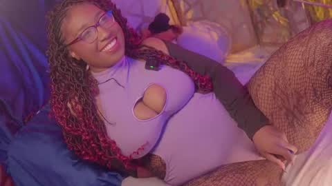 Snapshot of succubus_rosemilk chatting on February 27, 2026, 11:27 pm Succubus RoseMilk online show from February 27, 2026, 11:27 pm