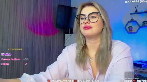 Snapshot of suchcute_ chatting on February 17, 2026, 3:03 am suchcute_ online show from February 17, 2026, 3:03 am