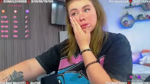 Snapshot of suchcute_ chatting on May 8, 2026, 2:39 am suchcute_ online show from May 8, 2026, 2:39 am