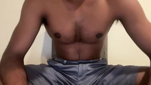 Snapshot of suckmiiiii chatting on February 19, 2026, 5:31 pm Allyours online show from February 19, 2026, 5:31 pm