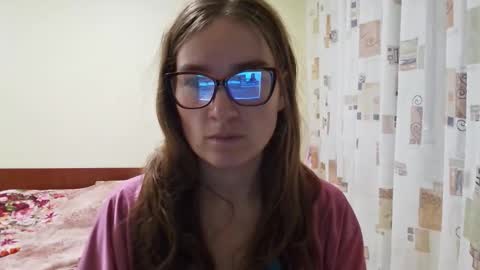 suckmydickifurstreight online show from December 19, 2025, 6:15 pm