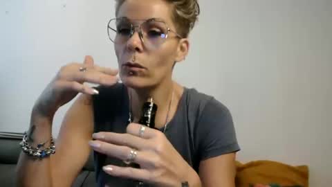 sucrette5629 online show from February 20, 2026, 9:32 am