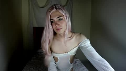 sue online show from May 10, 2026, 3:23 am