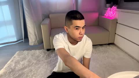 Emmy online show from February 8, 2025, 9:13 am