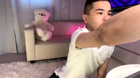 Emmy online show from March 1, 2025, 9:18 am