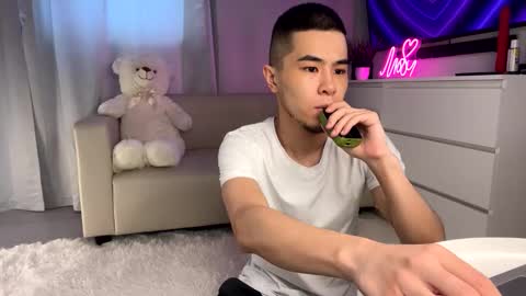 Emmy online show from March 12, 2025, 9:12 am