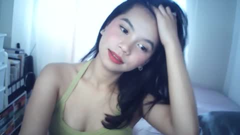 Snapshot of sugar_jazzz chatting on March 4, 2026, 11:33 pm Rosiee online show from March 4, 2026, 11:33 pm