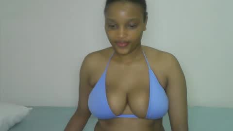 sugar_tempress online show from November 4, 2025, 4:11 am