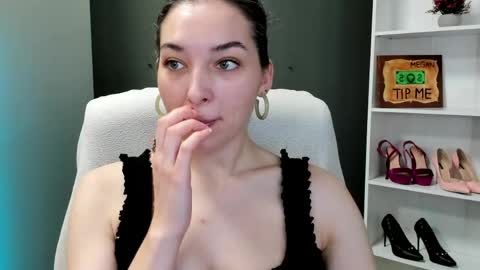 Megan online show from May 27, 2026, 6:54 am