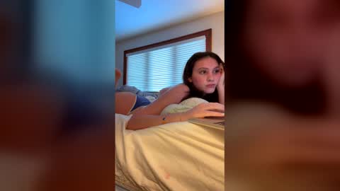 Snapshot of sugarbaexo420 chatting on February 25, 2026, 8:07 pm sugarbaeJ online show from February 25, 2026, 8:07 pm