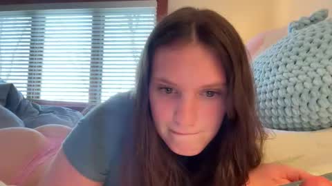 Snapshot of sugarbaexo420 chatting on March 10, 2026, 7:30 pm sugarbaeJ online show from March 10, 2026, 7:30 pm