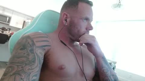 sugarballz44 online show from March 11, 2026, 10:38 pm
