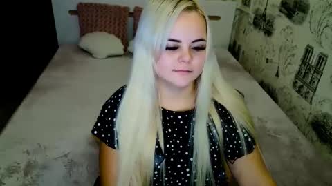 sugarkissx online show from October 31, 2025, 8:43 pm