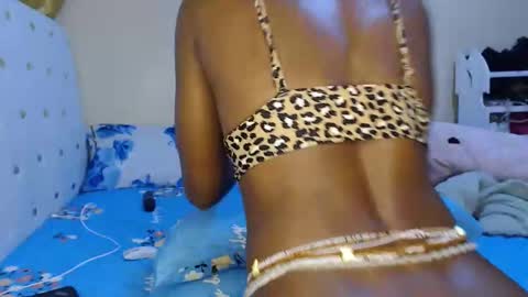 Snapshot of sugarlips_05 chatting on February 21, 2026, 7:37 pm sugar online show from February 21, 2026, 7:37 pm