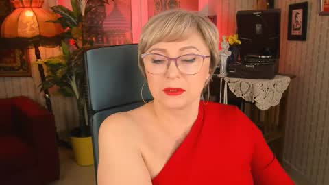 Vivien online show from February 12, 2025, 12:12 pm