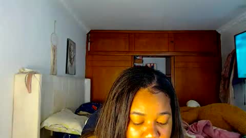 Cami   Back in 2 hours online show from January 11, 2026, 5:01 am