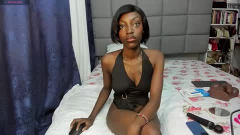 suhaila_suu online show from November 2, 2025, 12:35 am