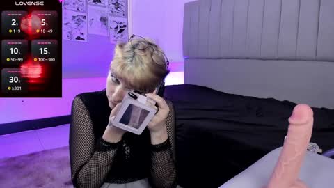 Snapshot of sukifuyu__ chatting on December 14, 2024, 12:44 pm online show from December 14, 2024, 12:44 pm