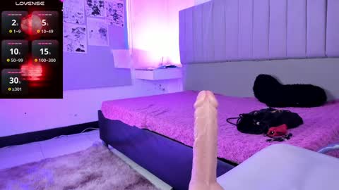 Snapshot of sukifuyu__ chatting on December 16, 2024, 3:54 pm online show from December 16, 2024, 3:54 pm